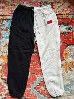 CHNGE Two-Tone Black & White Split Joggers ORGANIC COTTON SIZE L